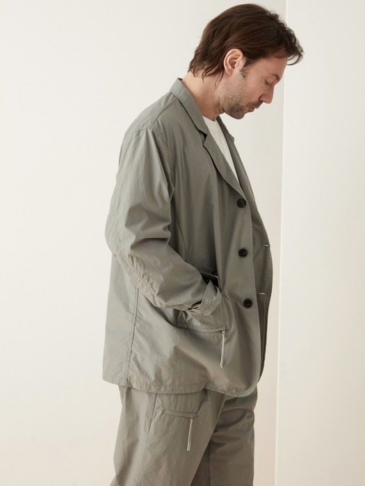 nylon jacket (gray)