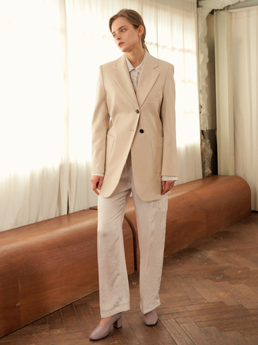 [LIMITED] TUCK POINT TWO BUTTON JACKET IVORY AEJA0E004I1