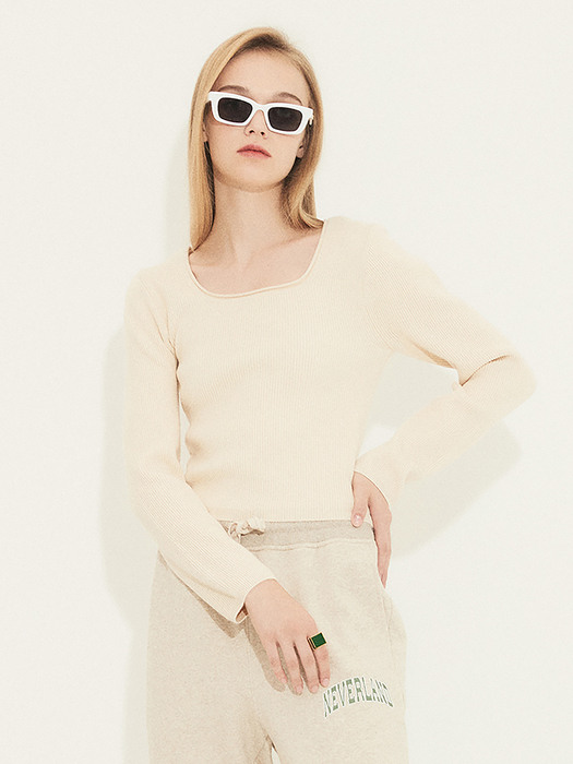 Round neck slim knit 001 Ivory