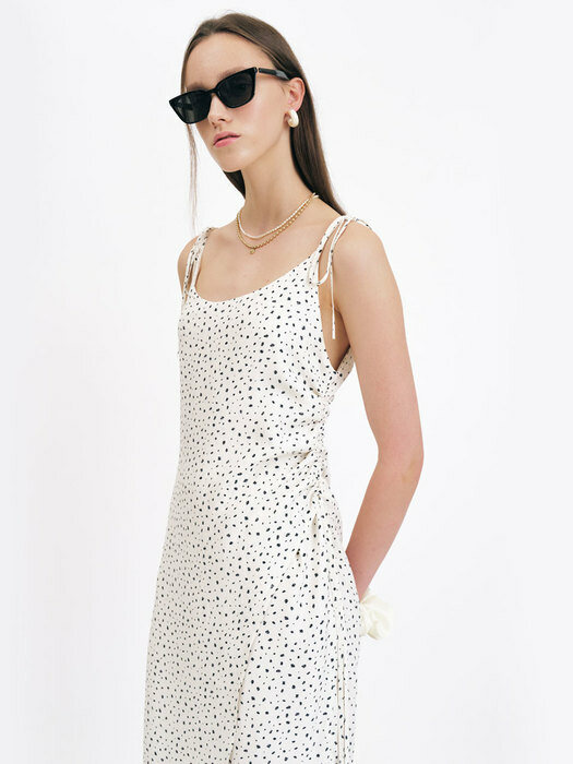 22 Summer_ Cream Print Side String Midi Dress