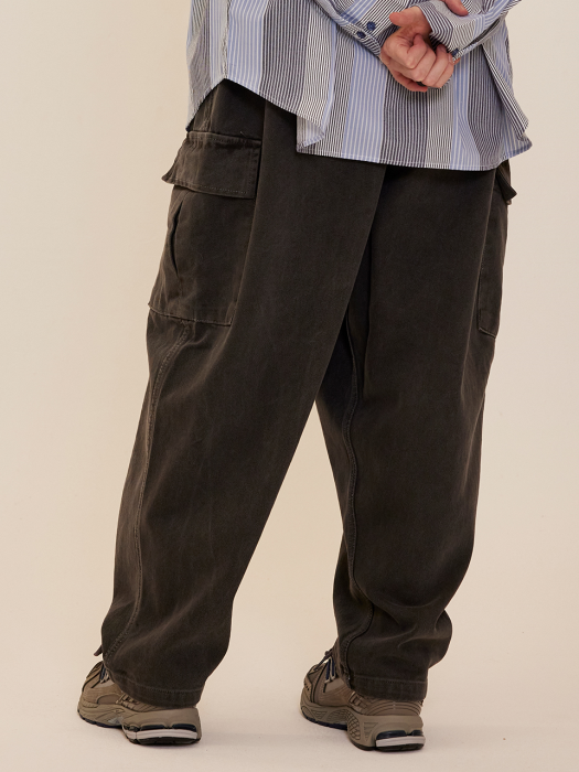 CB PIGMENT CARGO PANTS (CHARCOAL)