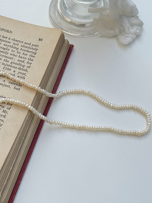 oar Classic Small Pearl Necklace