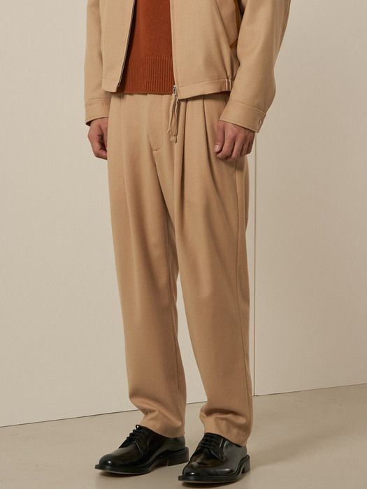 [hohosi X The Souvenir Shop] Quadruple Pleated Trouser (2 Colors)-