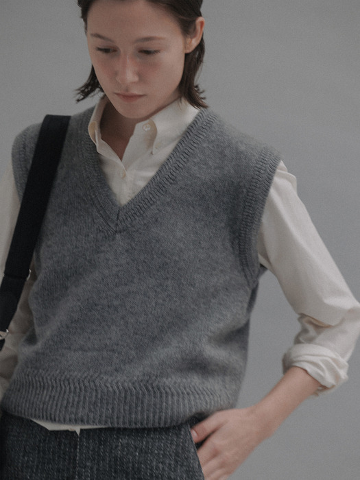 Auree vest (Gray)