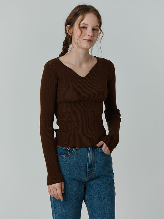 Heart neck ribbed knit (Brown)