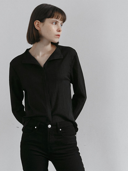 Pleats crop blouse(Black)