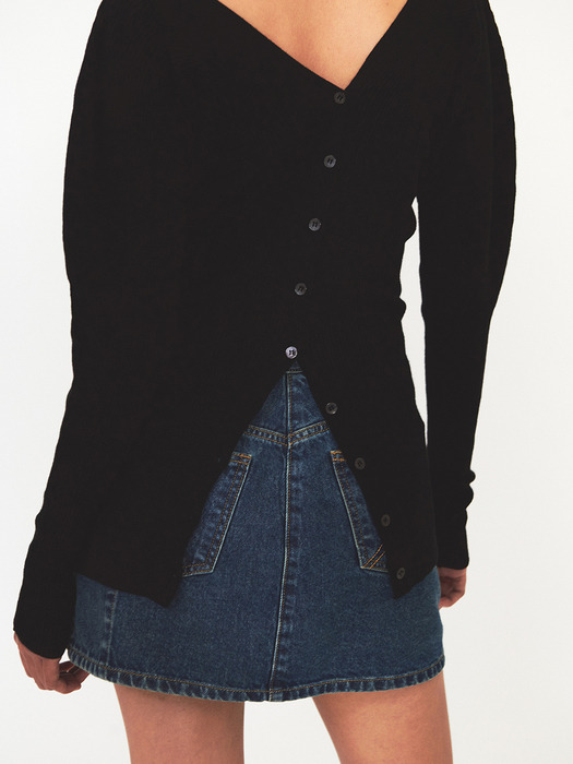 V NECK SILHOUETTE CARDIGAN (black)