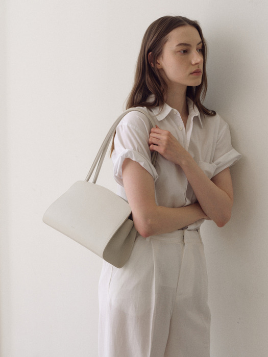 [단독]Taco shoulder bag Ivory