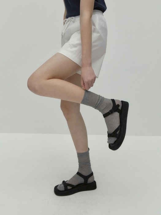 mono label point socks - gray
