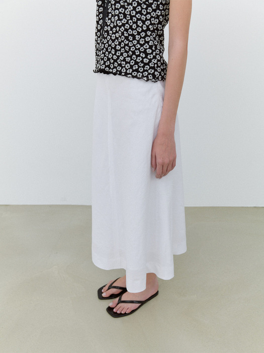 Avola Linen Skirt in Off White