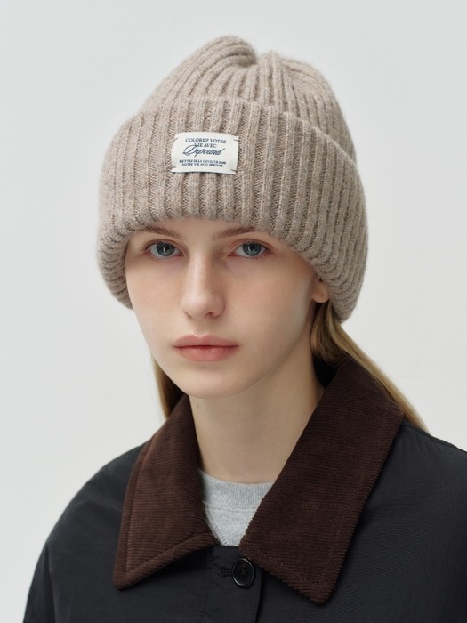 classic logo beanie - oatmeal