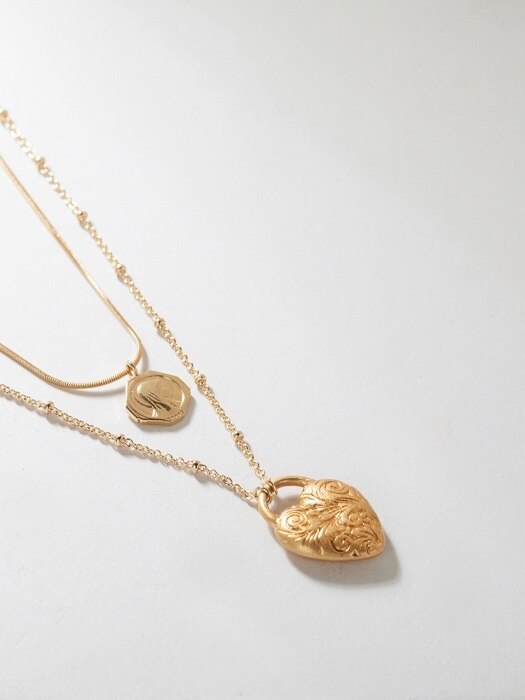 ANCIENT HEART PADLOCK COIN NECKLACE