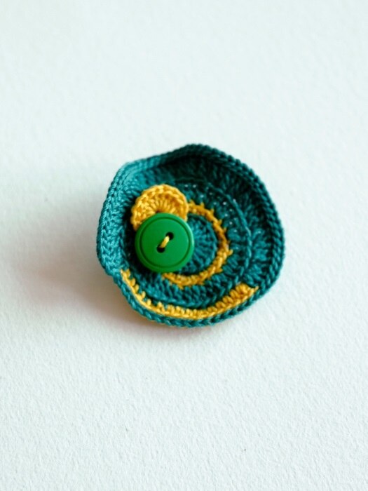 Palette knit brooch (Green)