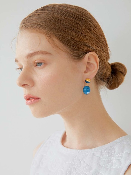 Movement ceramic earring (classic blue2)