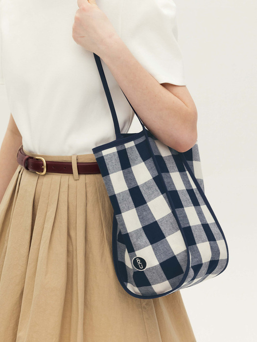 ITAEWON Bag (Navy check/Black big gingham check)