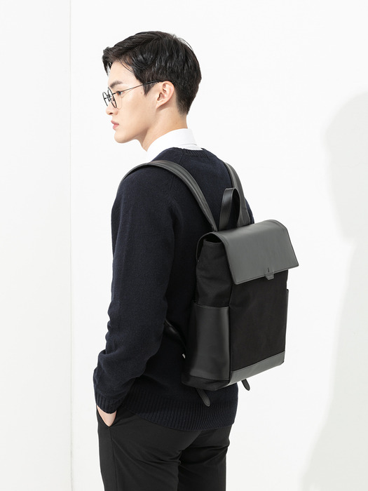 Polygon uni backpack [blackcanvas]