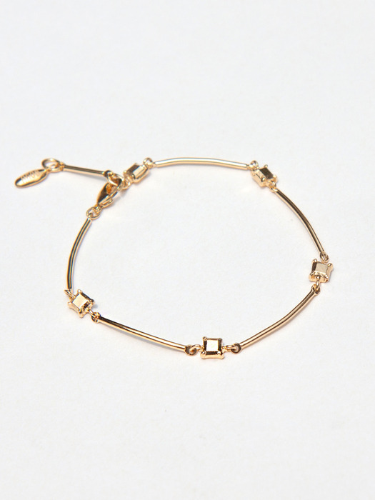 Bezel Chain Bracelet _ Gold