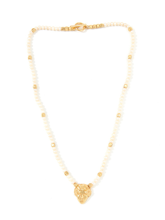 Fortune Goddess Pearl Necklace