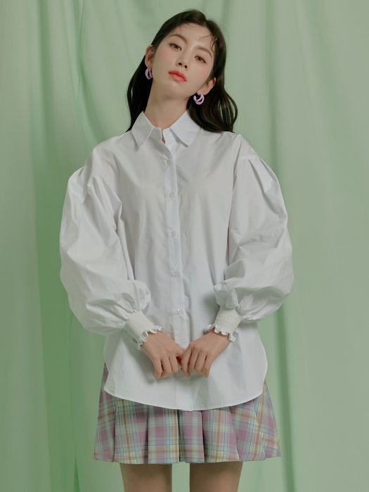 SLEEVE TUCKING BLOUSE / IVORY