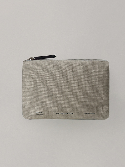 POUCH 002