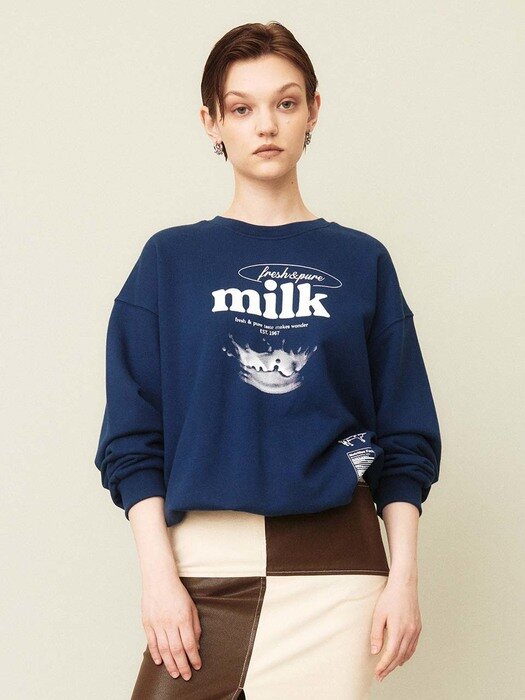 Milk Pullover Navy