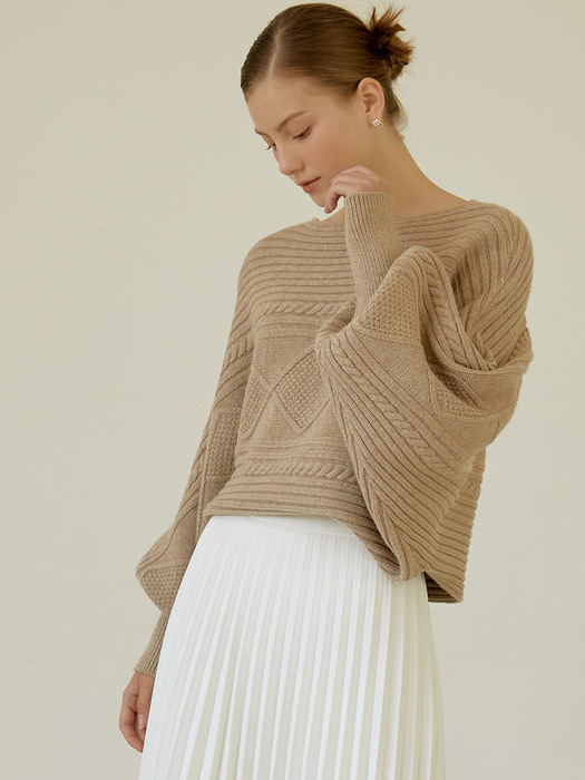Dolman sleeve crop knit (beige)