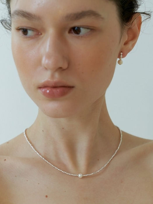 Hematite & Pearl  Necklace