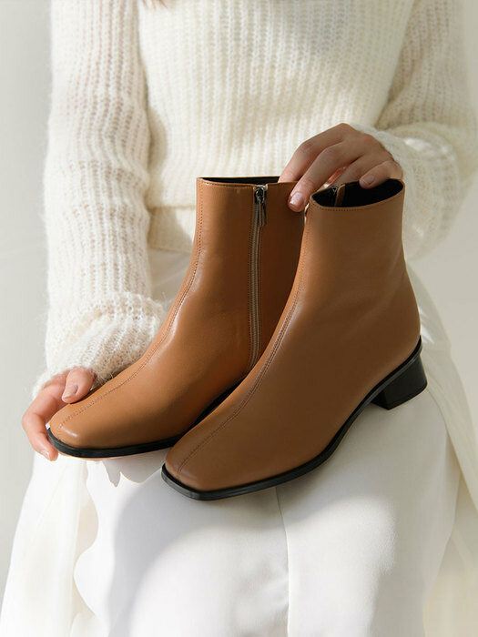 ara classic ankle boots_ camel