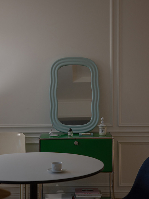 [배송 4-6주 소요] Wave Mirror (Mint Green / Small)