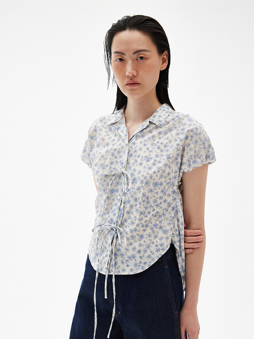 KNOTED BLOUSE _ BLUE FLORAL