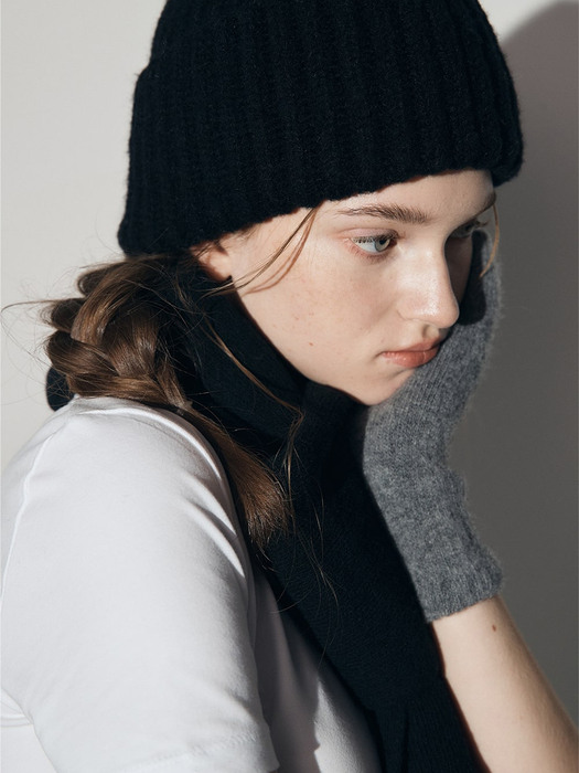 Wool Classic Cozy Black