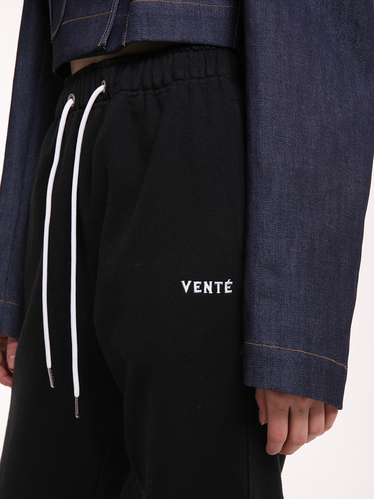 Logo embroided jogger pants in black