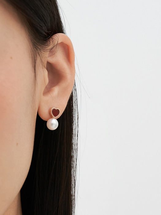 Tiny Heart Pearl Earring