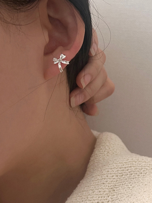 silver925 ribbon earrings (2color)