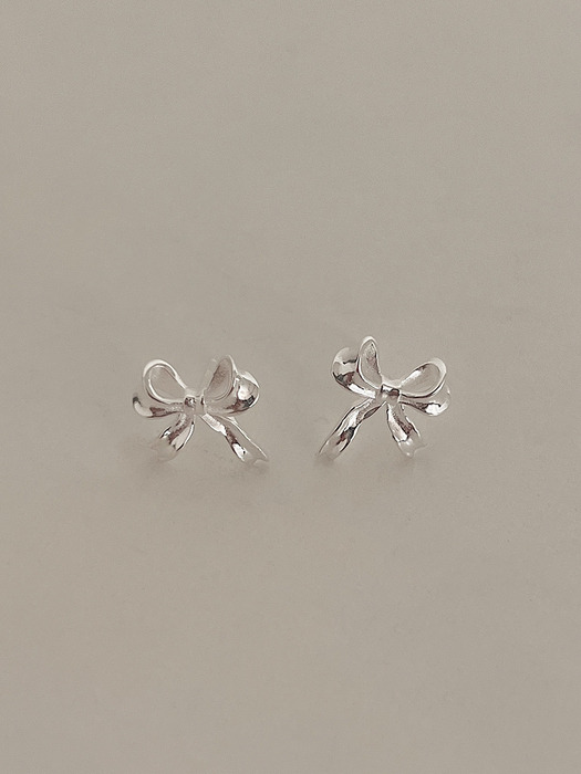 silver925 ribbon earrings (2color)