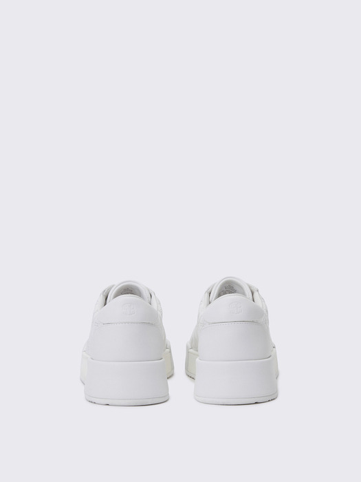 [김나영 착용] Quilting sneakers(white)_DG4DS24009WHT