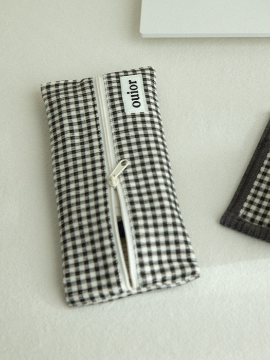 ouior flat pencil case - corduroy black check(middle zipper)