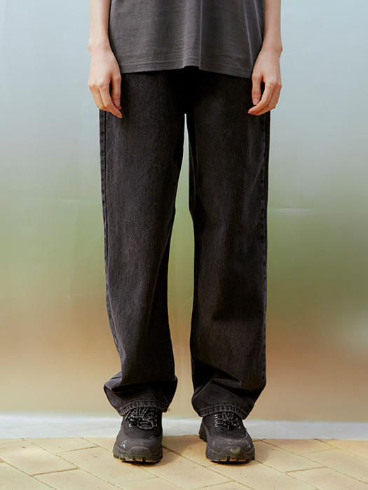 Essential Denim Pants (BLACK)
