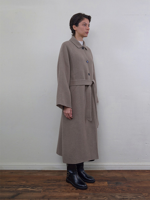 Herring-Bone Raglan Long Coat_Beige