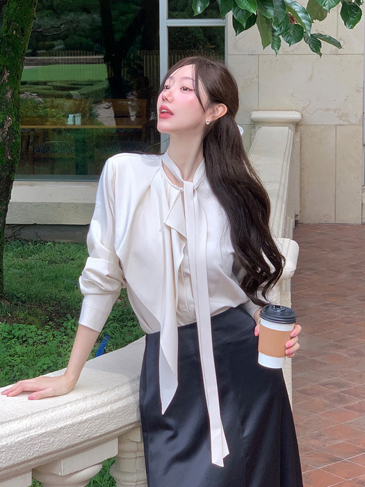 ROMAN DRAPE BLOUSE (2colors)
