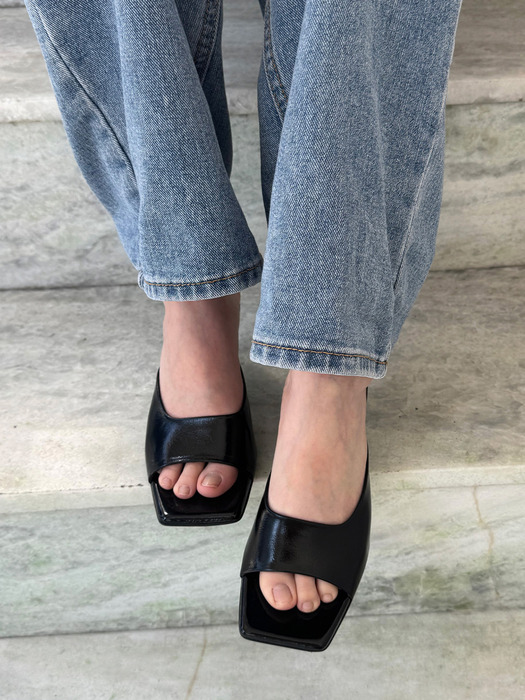 [단독][블랙3일내순차출고]Mule sandals_Cael_RCB025S