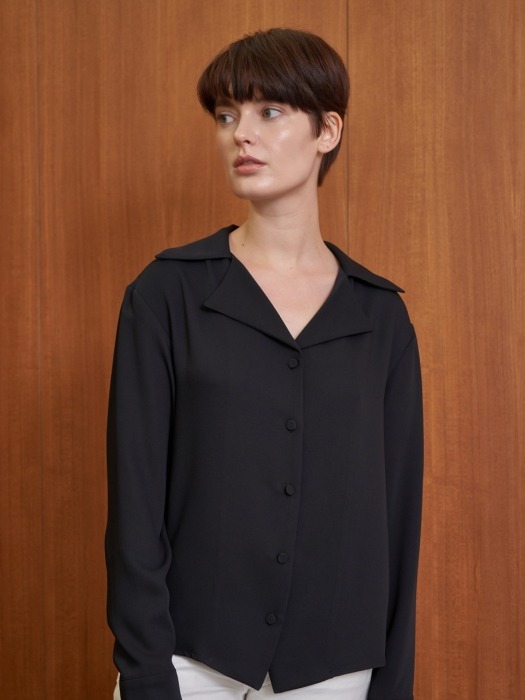 tailored collar blouse - black