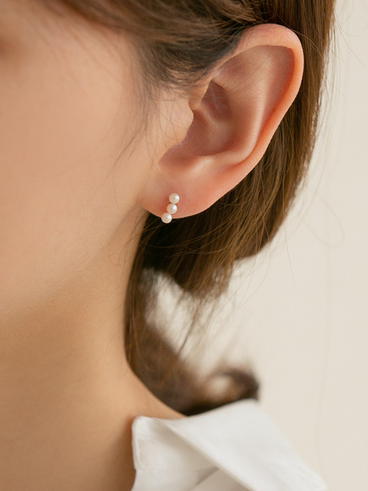 14k gold 3 layered pearl piercing (14K 골드)