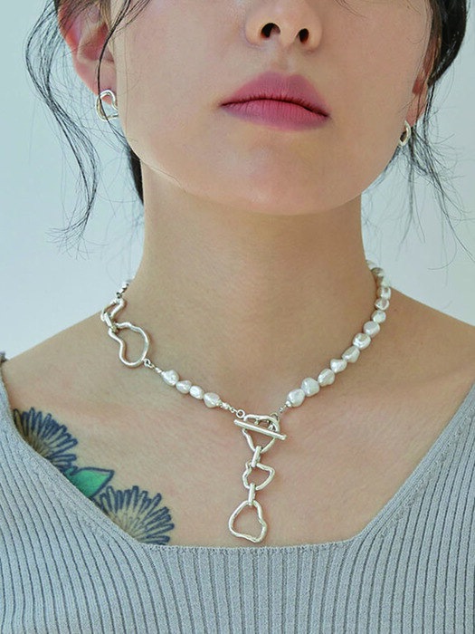 Connection Chain Pearl Necklace (Silver, Gold)