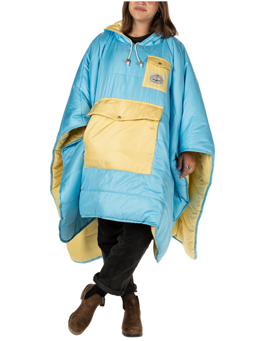 REVERSIBLE CAMP PONCHO / POWDER BLUE & DAISY