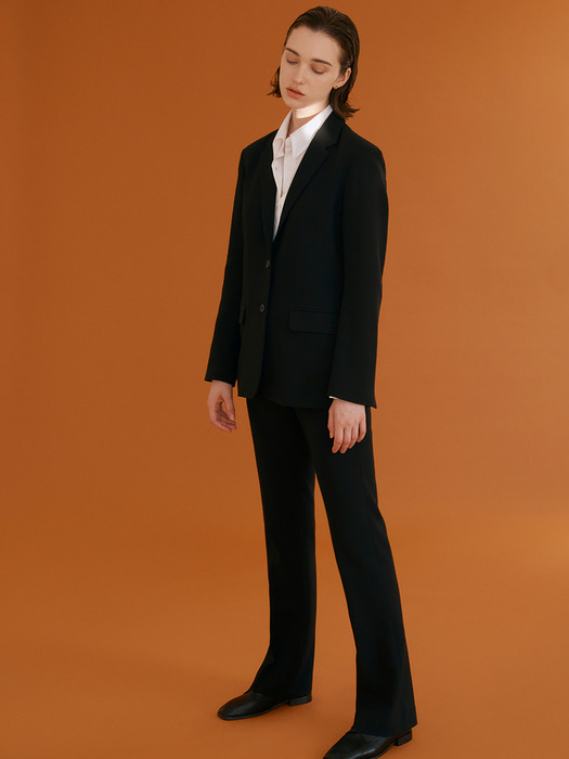 [Drama Signature] Two-button Blazer + Bootcut Trousers SET (BLACK)