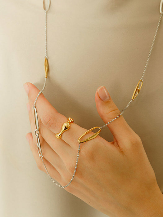 Munch Long Chain Necklace