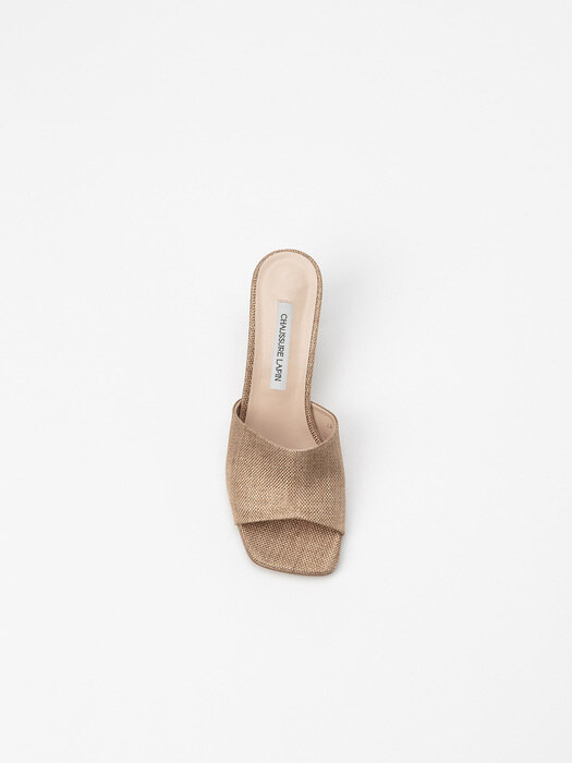 Quzy Mules in Natural Straw