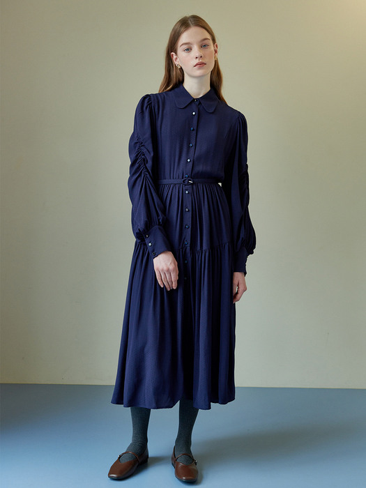 ROUND COLLAR SHIRRING DRESS_NAVY