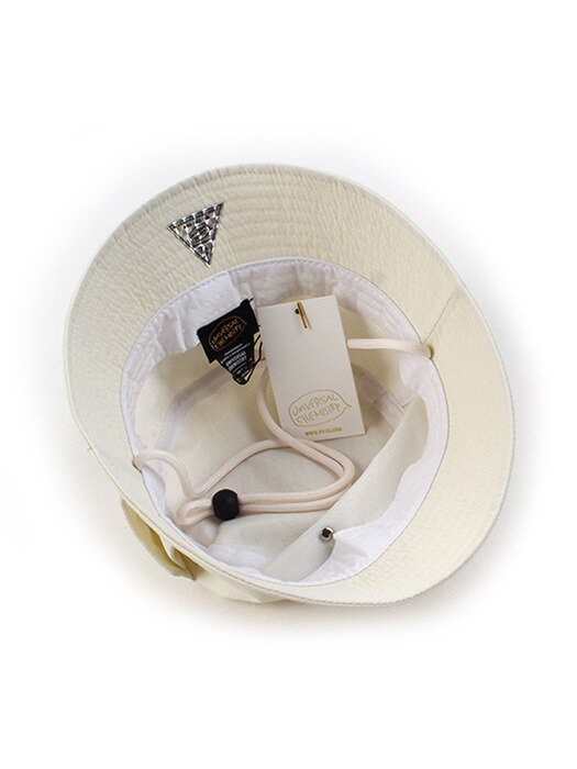 String Pocket Ivory Bucket Hat 버킷햇